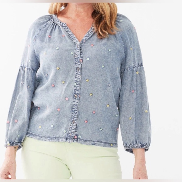 FDJ Tops - French Dressing Jeans Flower Embroidered Balloon Sleeve Denim Top